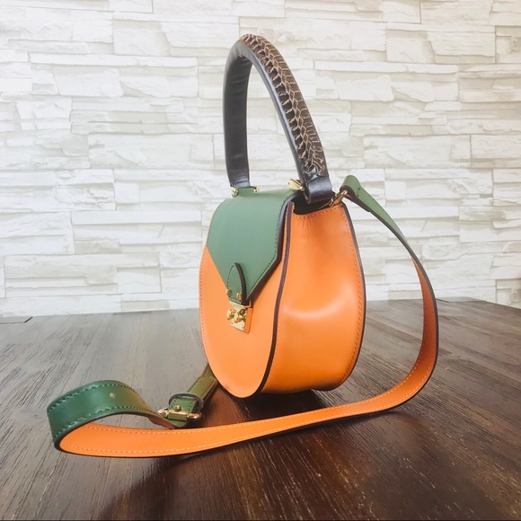 Vittoria Napoli Handbags - Vittoria Napoli Crossbody Designer Leather Bag